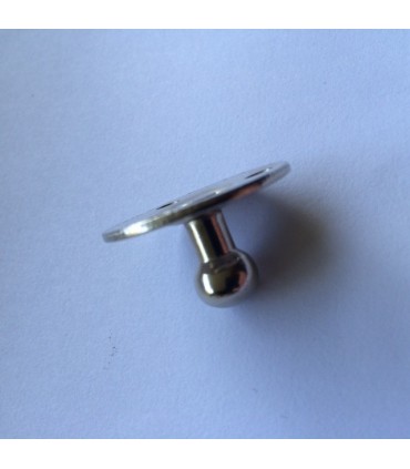 Supports pour vérins pneumatiques