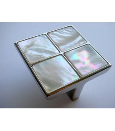 Poignée et bouton Pierre de Nacre 57 x 57 mm
