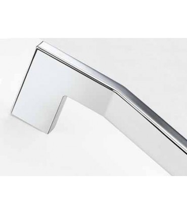 Poignée série Angle 6770 par Estamp