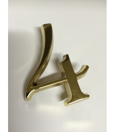 Chiffre 4 découpé en Laiton poli verni hauteur 50 mm