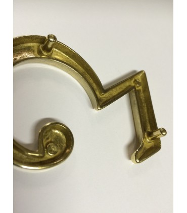 Chiffre découpé en Laiton poli verni  hauteur 80 mm