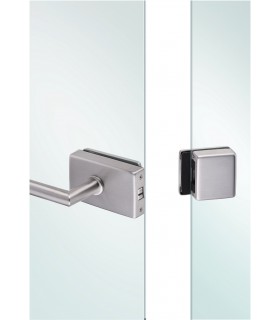 Gâche à droite sur l'image