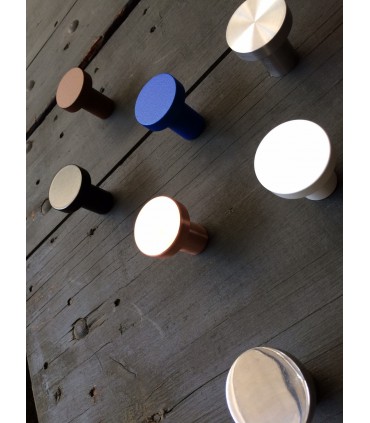 Patère DOTY tête ronde design igsdeco.com