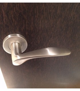 Paire de poignée béquille double en inox série 2042