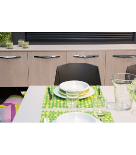 Poignée à facettes série Kares 0306 par Viefe Poignée à facettes série Kares 0306 par Viefe