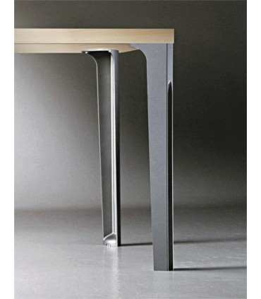 Pied de table corner