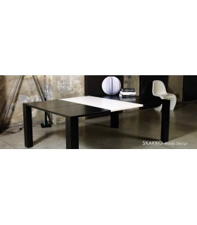 Table Skakko par Motusmentis