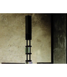 Tower 33 l'étagère suspendue pour CD Tower 33 l'étagère suspendue pour CD