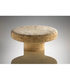 Poignée bouton de meuble en liège naturel par Jasper MORRISON Poignée bouton de meuble en liège naturel par Jasper MORRISON