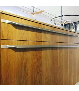 Poignée de meuble série Tamm 0311 par Viefe Poignée de meuble série Tamm 0311 par Viefe