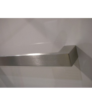 Poignée sur embase carrée