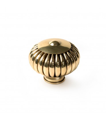 Bouton rond 43 mm laiton forme bouton de fleur