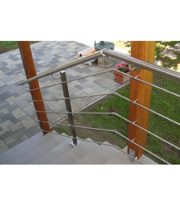 Support de liaison transversal pour lisse sur support plat