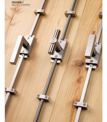 Crémone de porte ou fenêtre avec tringle carrée