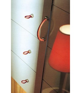 Poignée tirette cuir rouge de Russie Poignée tirette cuir rouge de Russie