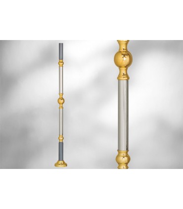 Poteaux sur embase ronde avec élément décoratif