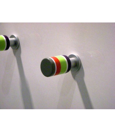 Bouton multicolor rond bout gris