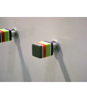 Bouton multicolor rectangulaire bout gris Bouton multicolor rectangulaire bout gris