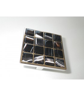 Bouton en Pierre d'Onix dim.52 x 52 mm Bouton en Pierre d'Onix dim.52 x 52 mm