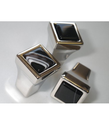 Bouton Pierre d'Onix dim.15 x 15 mm