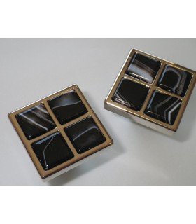 Bouton en Pierre d'Onix dim.27 x 27 mm Bouton en Pierre d'Onix dim.27 x 27 mm
