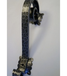 Poignée fixe sur platines fer forgé Poignée fixe sur platines fer forgé