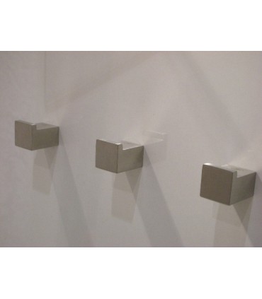 Poignée bouton carré fixe Quadro