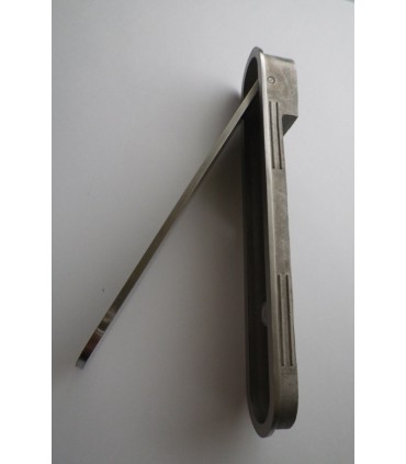 Poignée tirette rabatable à encastrer