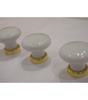 Bouton porcelaine blanche base doré