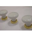 Bouton rond en porcelaine blanche sur base doré