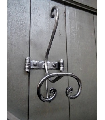 Porte manteau simple en fer forgé
