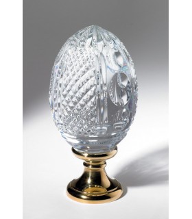 Oeuf départ de rampe d'escalier en cristal plein forme pontil et diamand Oeuf départ de rampe d'escalier en cristal plein forme pontil et diamand