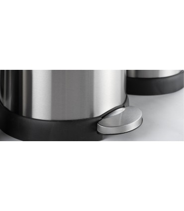 Poubelle inox couvercle bombé détail pédale